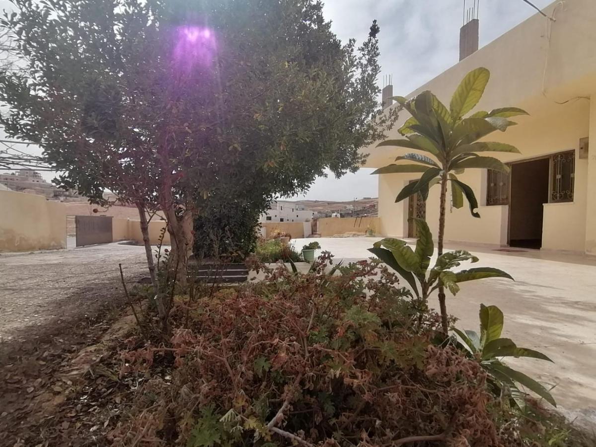 Farmer Stay Hostel Wadi Musa Luaran gambar